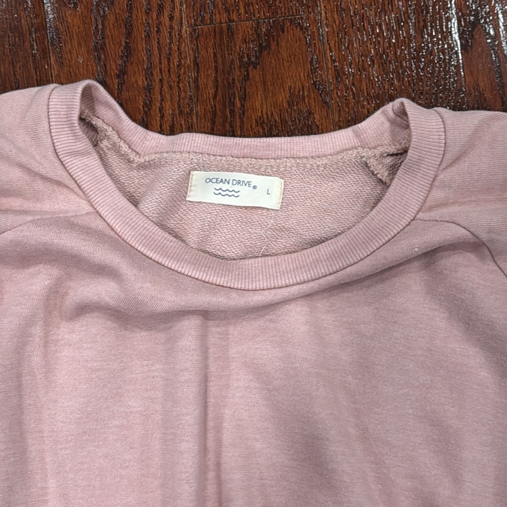 Sweatshirt Bundle - image 8